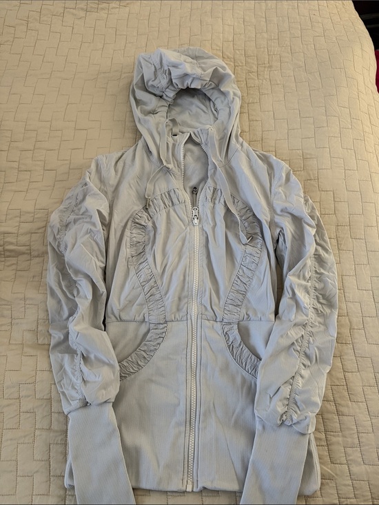 lululemon athletica Jackets & Blazers - Lululemon Light Gray Hooded Women's Jacket with Ruffled Trim
